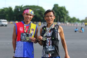 BIB: 0650
                            <button type="button" onclick="openModal(5247251)" class="btn btn-primary btn-sm float-right btn-popup" data-toggle="modal" data-target=".modal-high-quality">
                        <i class="fas fa-shopping-cart"></i> Add to Cart
                    </button>
                                            <button type="button" onclick="isThisMe(5247251, true)" class="btn btn-success btn-sm float-right btn-popup btn-isme hidden" data-toggle="tooltip" data-placement="bottom" title="นี่คือรูปของคุณใช่ไหม คลิกที่นี่เพื่อเอาเข้าอัลบั้ม">
                        <i class="fas fa-plus"></i> Add to album
                    </button>
                    <button type="button" onclick="isThisMe(5247251, false)" class="btn btn-warning btn-sm float-right btn-popup btn-isnotme hidden">
                        <i class="fas fa-ban"></i> Remove from album
                    </button>